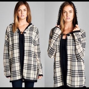 Plaid hooded sweater
